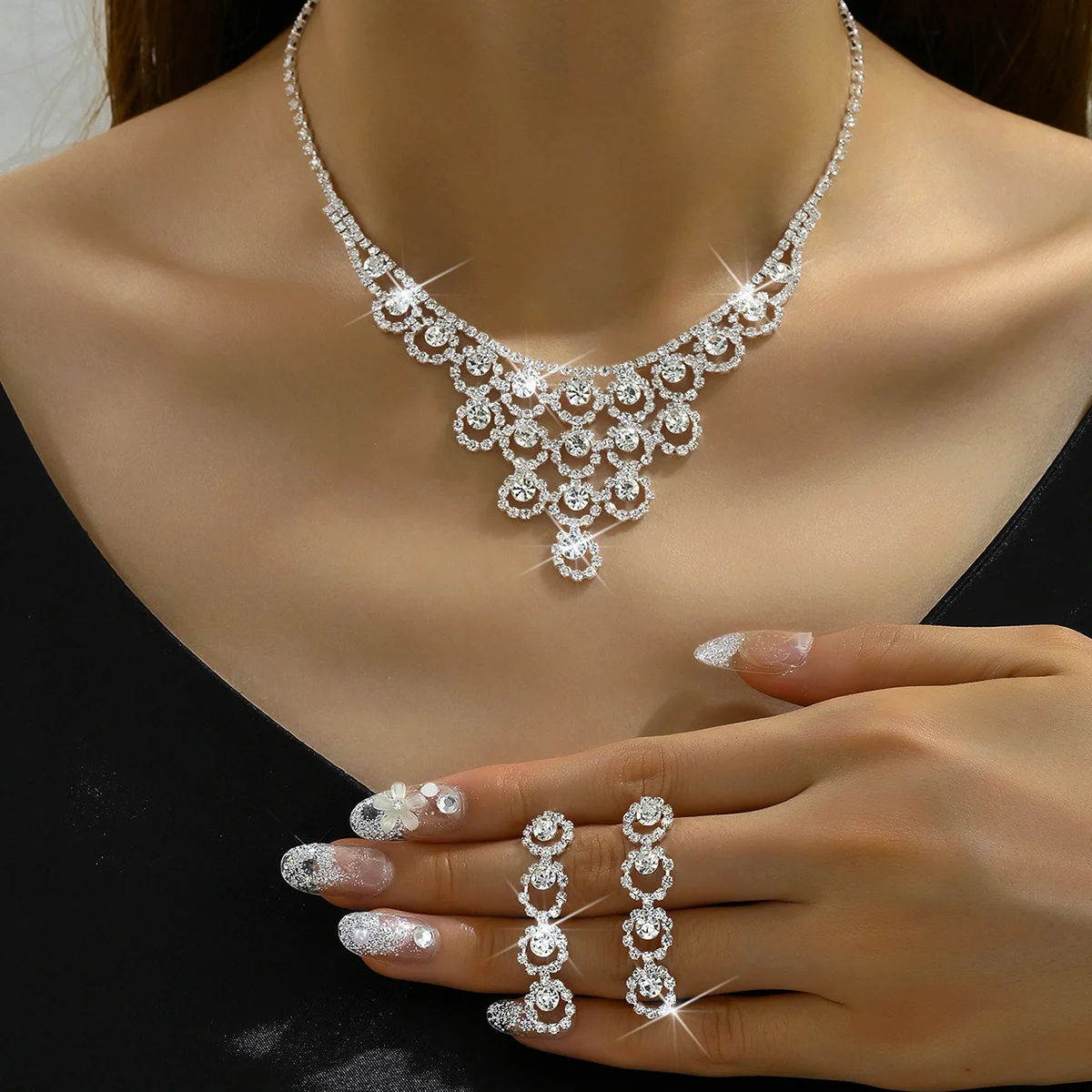 

Glamorous Cubic Zirconia Circle Statement Set, Silver Tone Choker Dangle Earrings for Evening Party Bridal