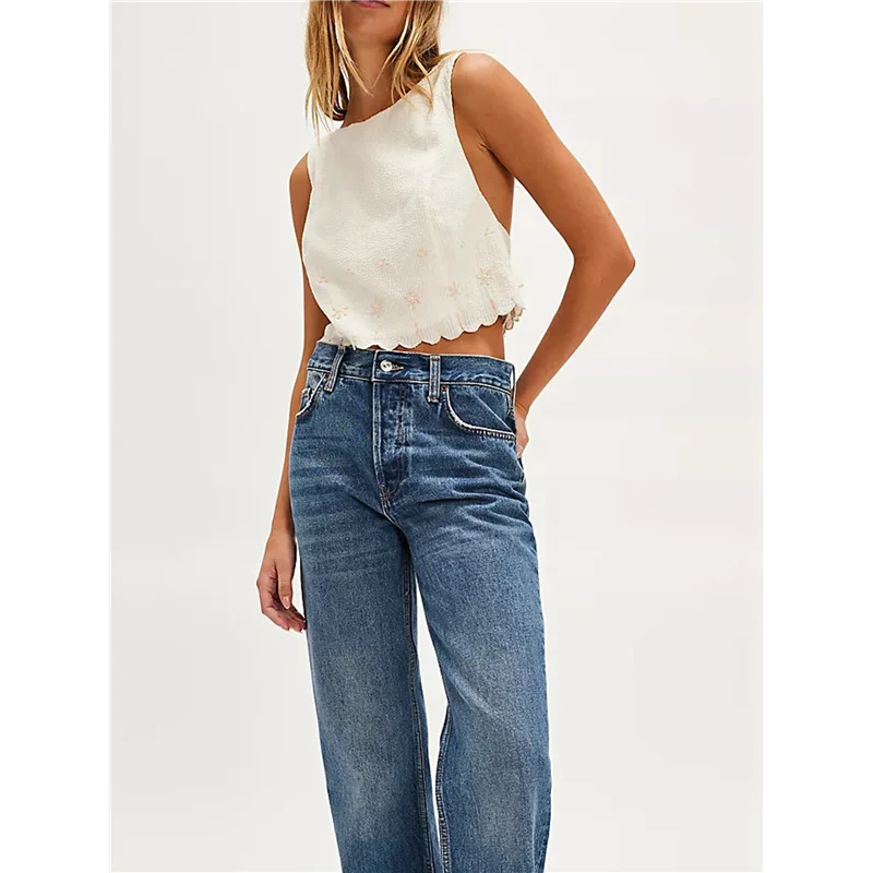 

AG-Women's Crew Neck Sleeveless Rippled Contrasting Colors Hem Trim Embroidery Blouse Tops