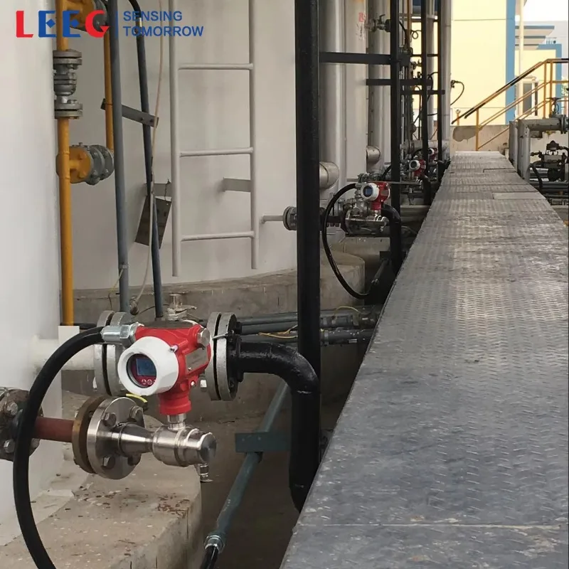 SMP858 Flange Direct Mounted Hart 4-20mA Differential Pressure Level Transmitter 0.2% Accuracy Aluminum Alloy Housing