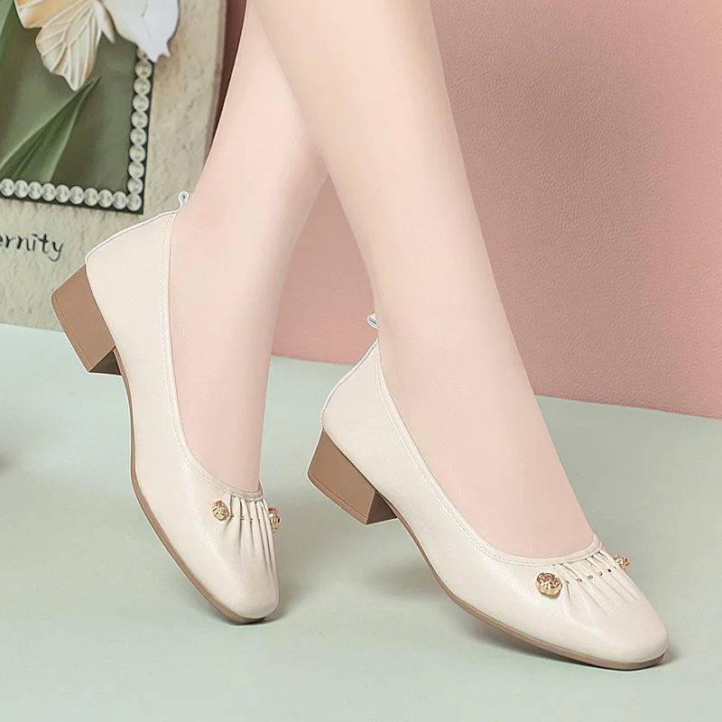 

Универсальные дышащие удобные туфли из мягкой кожи с неглубоким носком, нескользящие балетки на квадратном каблуке, осень 2022, женская обувь для мамы