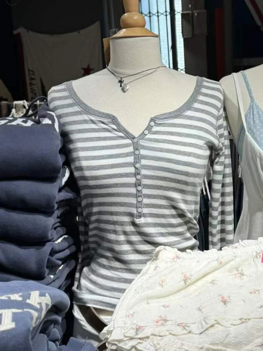 Gray Striped Crop Tops Women Autumn Streetwear Casual Slim Cotton Buttons Long Sleeve Tees Sweet Chic Preppy Style T-shirts Y2K