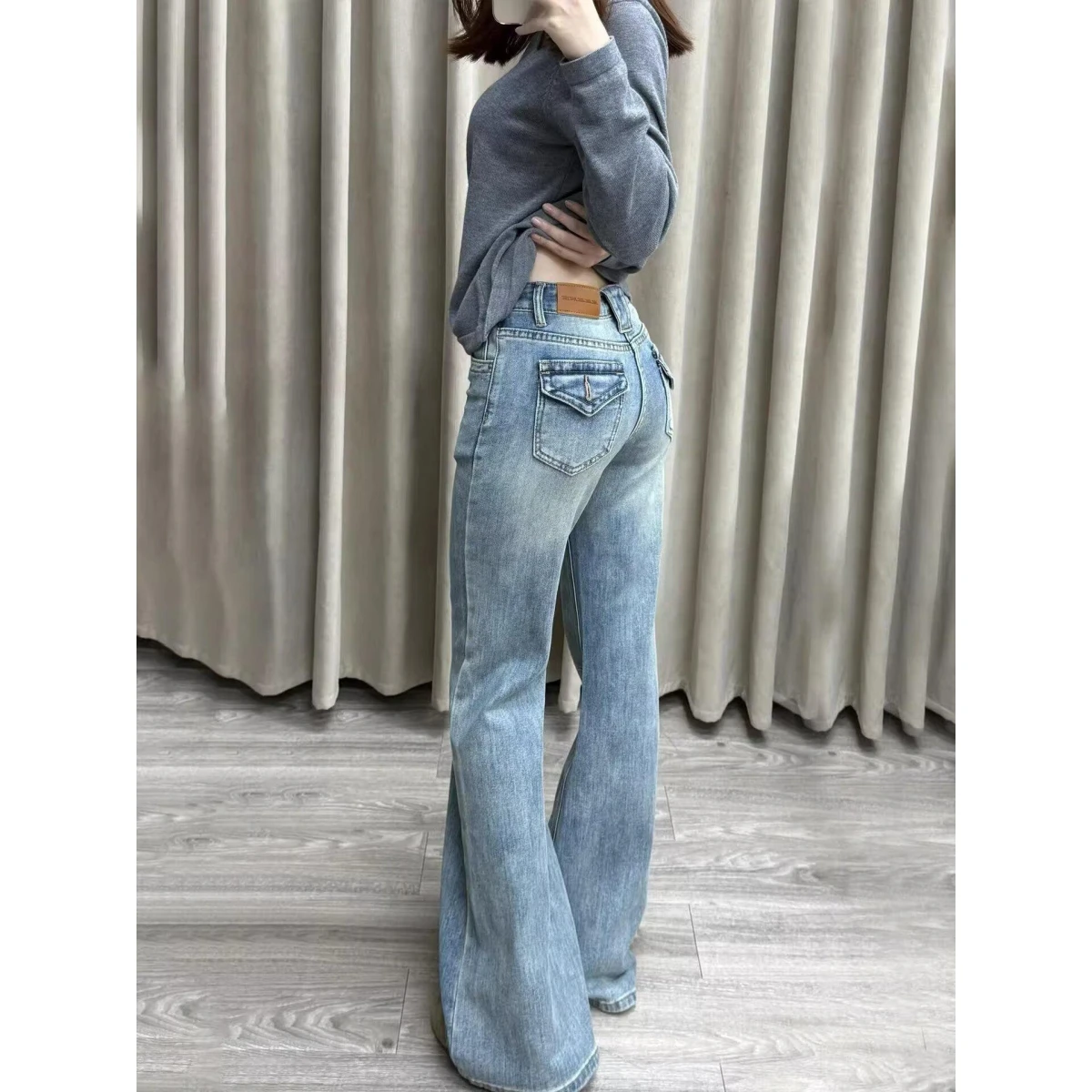 

Low Waist Bell Bottom Denim Jeans Women's Small Size Washed Effect Casual Straight Leg Long Pants Slimming Trendy Design