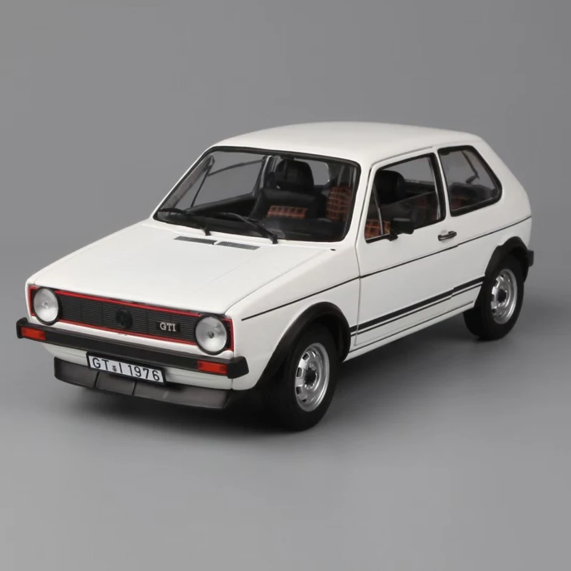 1:18 Scale 1976 VW Golf GTI 1 Generation Simulation Alloy Car Model Static Display Collectible Toy Gift Souvenir Decration