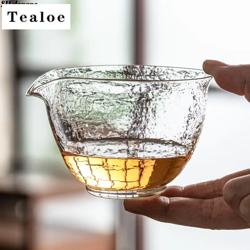 

Moon Glass Transparent Tea Dispenser Hammer Pattern Tea Sea Single Chahai Glass Chinese Tea Utensils