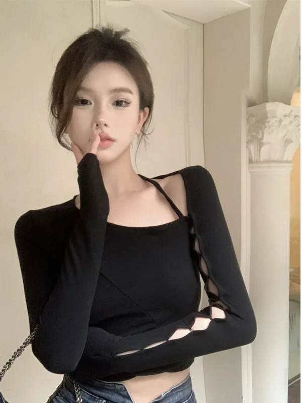 Black Spicy Girl Irregular Long sleeved T-shirt Women's Autumn Light Mature Royal Sister Sexy Hollow Tight Short Bottom Top QNPO