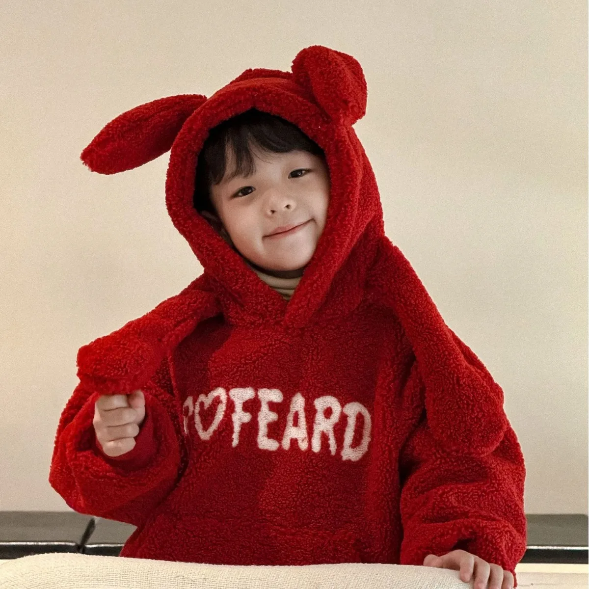 

Children Clothing New 2023 Autumn Winter Boys Korean Style Furry Red New Fashionable Casual Simple Kids Warm Kids Hoodie