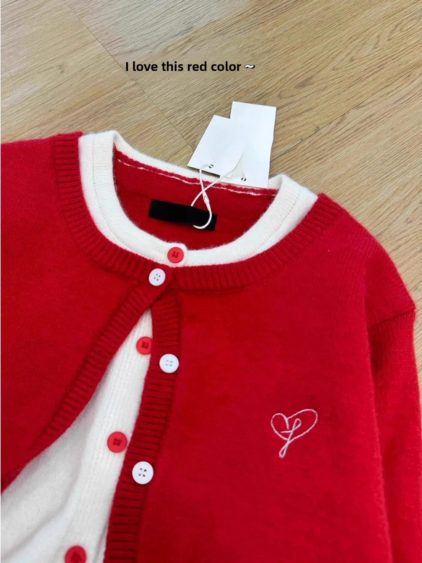 

Red Cisas New Year Loose Lazy Sle Knitted Sweater Women's Spring 2026 New Loose Cardigan Fake Two-Piece Knitwear Top