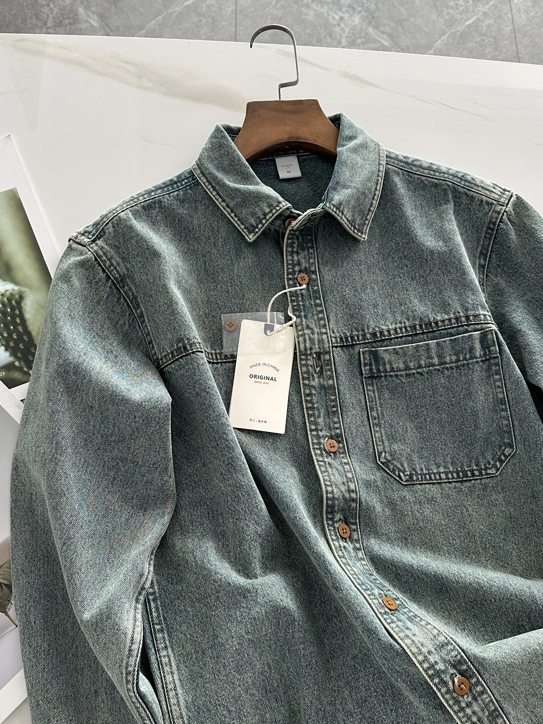 Heavyweight Sensation Japanese Style Loose Fit Men's Denim Jacket Single Pocket Shirt Autumn Season Versatile Long Sleeve But...