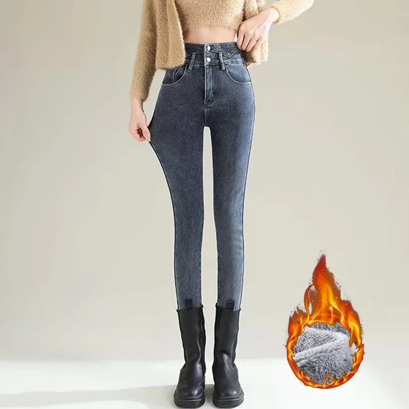 Winter Lady Chic Plush Thermal Straight Leg Jeans Girls Snow Warm Narrow Denim Trousers Women Fashion Fleece Casual Pants