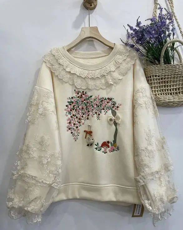 Harajuku Japanese Kawaii Cartoon Embroidery  Sweatshirt Women Pullover Mori Girl Original Long Sleeve Lace Patchwork Pullover