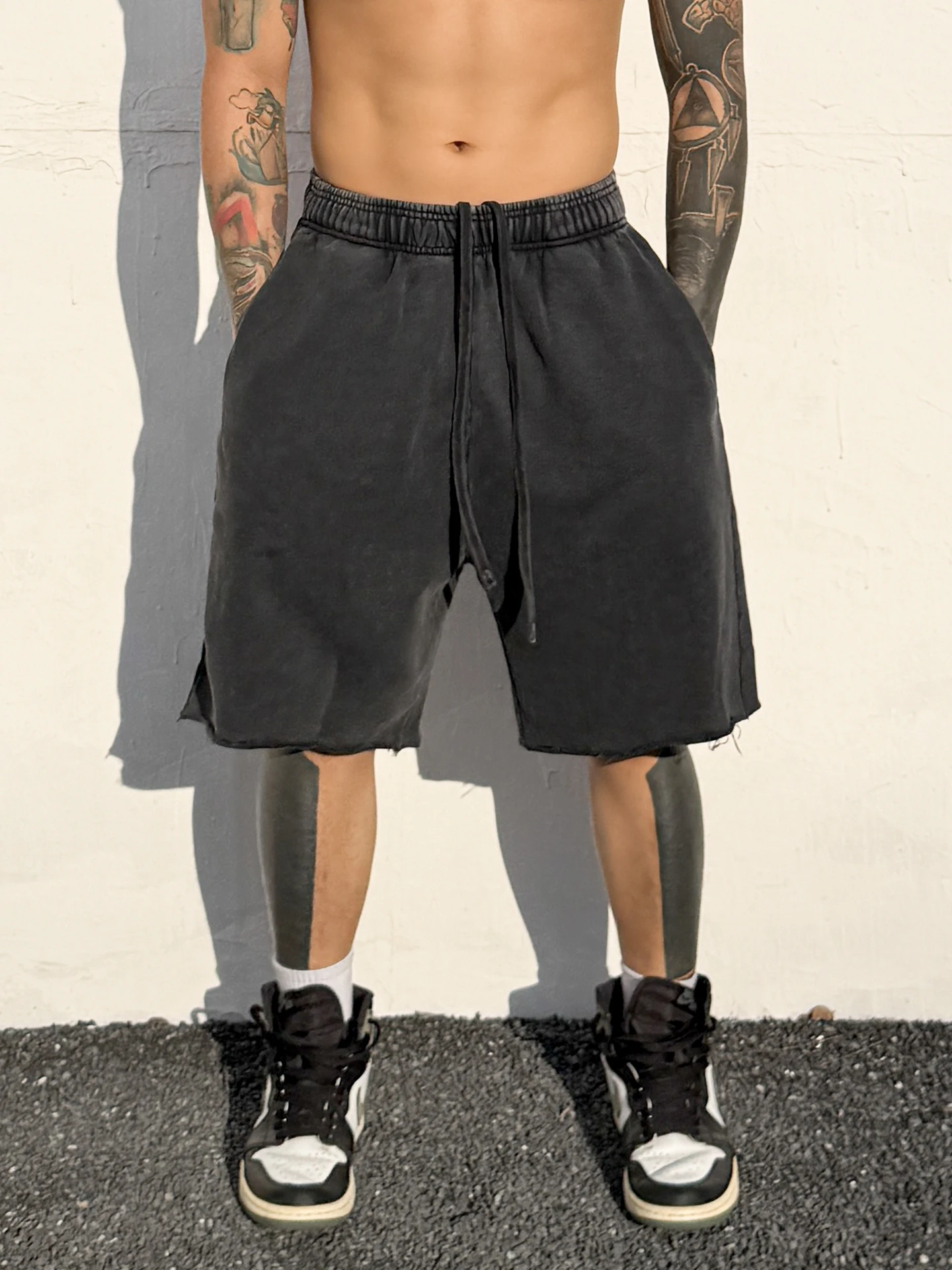 

Модные мужские летние шорты-бермуды свободного кроя из хлопка 420 г с прямыми штанинами и шнурком, в американском уличном стиле, повседневные, брендовые