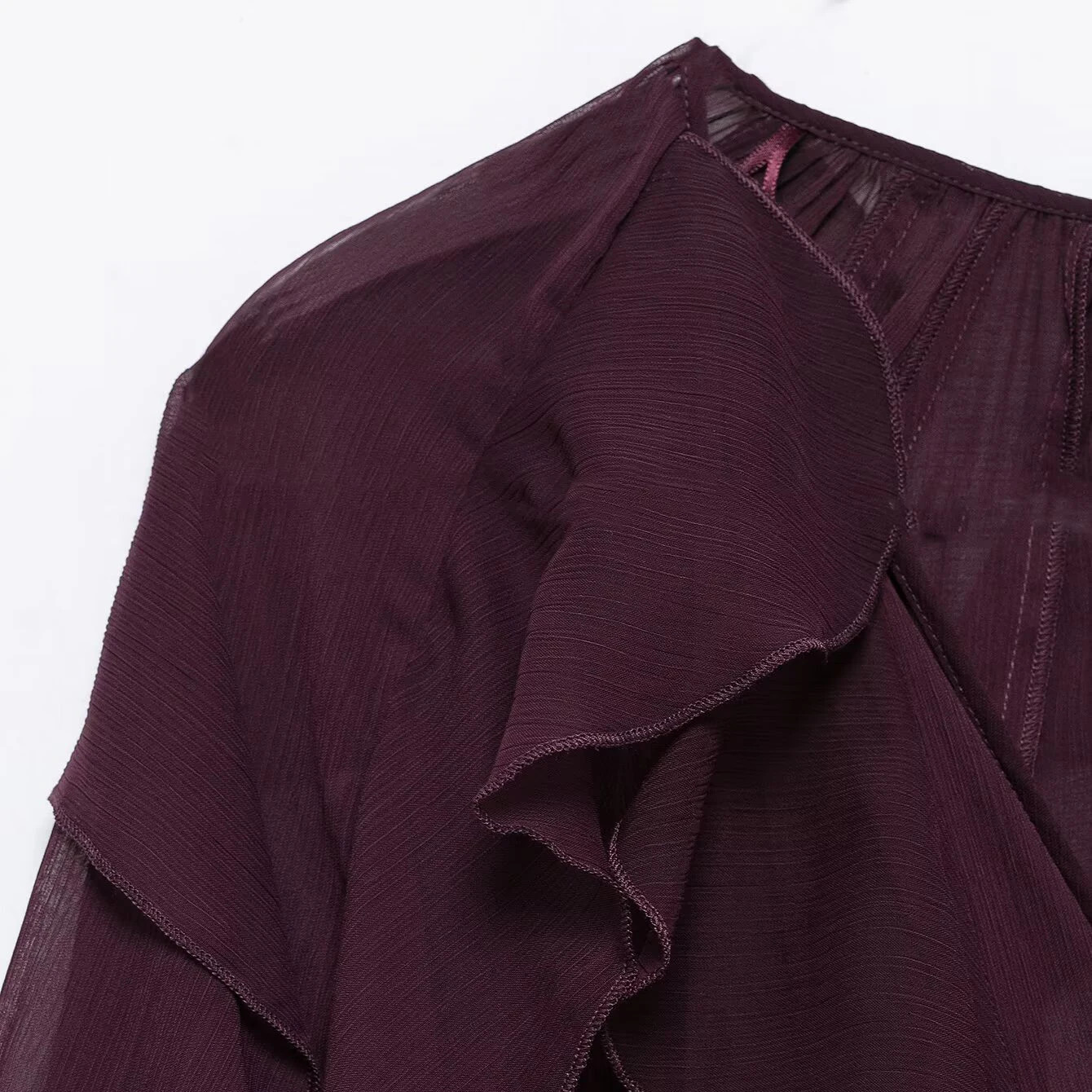 الخريف Rfffled حافة قميص للنساء الأمريكية الخامس الرقبة الربط بلوزة بلون المألوف أنيقة الإناث شرابة القمصان