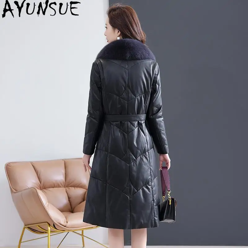 AYUNSUE 겨울 정품 가죽 자켓 여성 따뜻한 여우 모피 칼라 2025 양피 다운 코트 여성 의류 90% 화이트 오리 다운