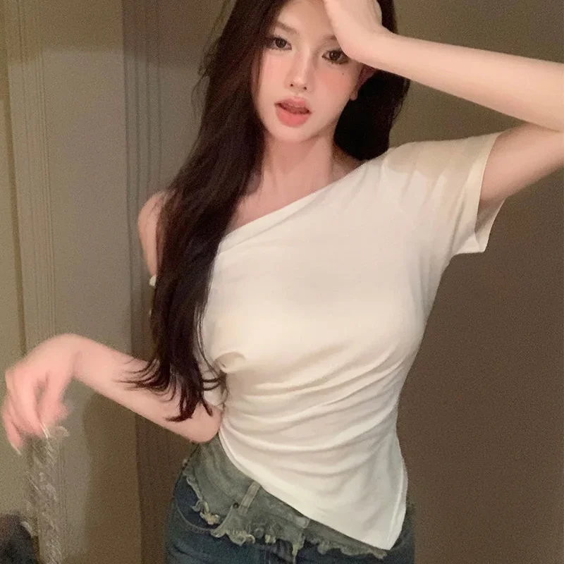 تي شيرت نسائي مائل العنق ، أزياء أحادية اللون ، تصميم غير منتظم ، نحيل ، حلو جذاب ، على الطراز الكوري ، كاجوال ، ملابس الشارع الأنيقة ، أنيقة ناضجة ، الصيف #5