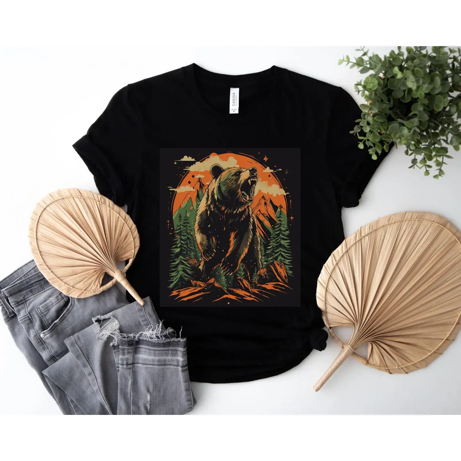 Mountain Grizzly Bear T Shirt Bold Wildlife Nature Design Adventure Hiking for Outdoor Enthusiasts vintage Washed Versatile