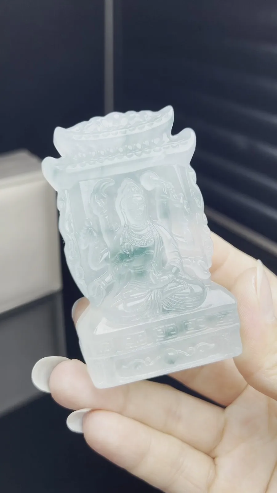 Real Natural High Ice Green Burme Jade Jadeite amulet Kwan-Yin Pendant&Necklace