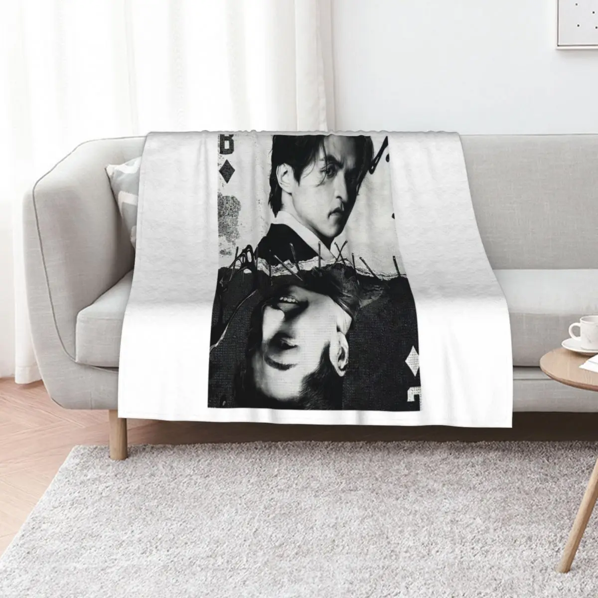 Bad and Crazy Kdrama - Lee Dong-Wook n Wi Ha-Joon-movie star Throw Blanket Cute Single Summer Beddings Bed Vintage Blankets