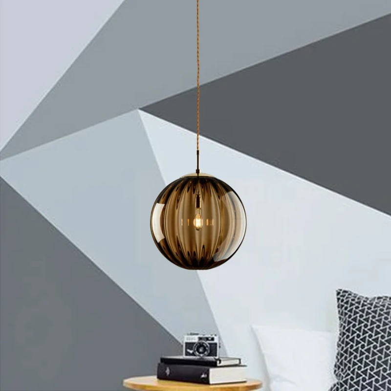 Lampe LED Suspendue en Forme de Boule de Verre au Design Nordique Moderne, Luminaire Décoratif d'Nik, Idéal pour une Chambre à Coucher, une Salle à Manger, un Bar ou une Cuisine