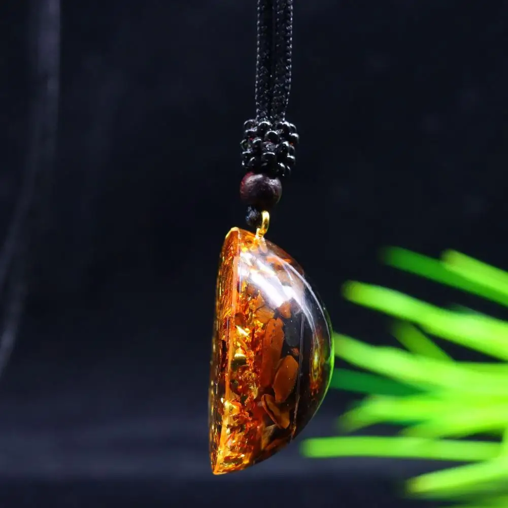 Tranquility Necklace Natural Malachite Pendant Necklace Reiki Infused Spiritual Healing Jewelry Stone Energy Pendant for Women