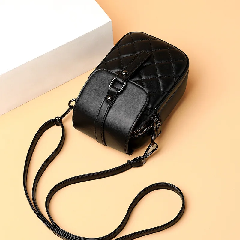 Mobile Phone Women's Bags Spring 2024 New Fashionable Single Shoulder Crossbody Embroidered Thread Diamond Grid Mini Handbag