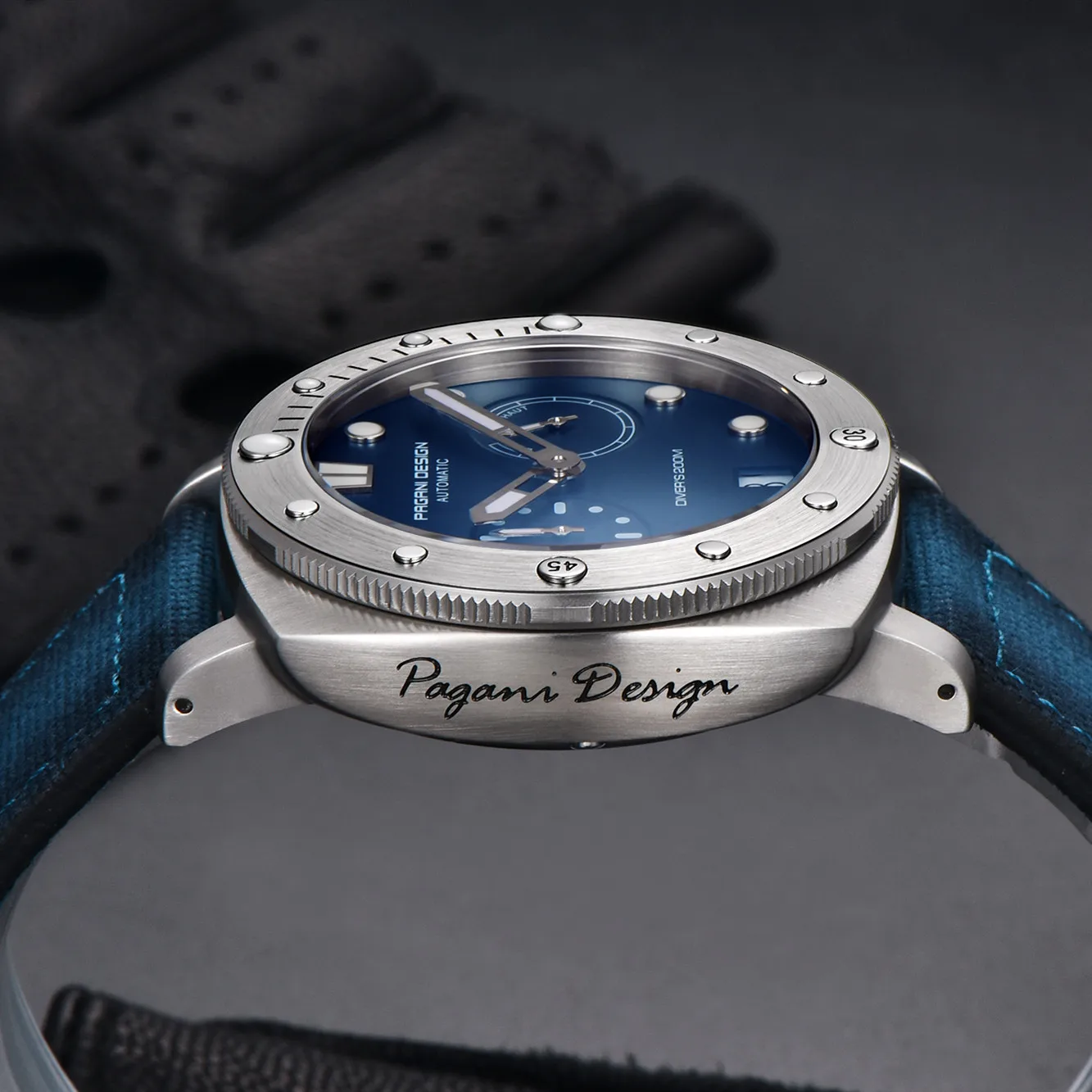 PAGANI DESIGN New Luxury Dive Mechanical Man watch 200M Waterproof AR Sapphire mirror Mens watches Nylon Strap Steel shell Watch