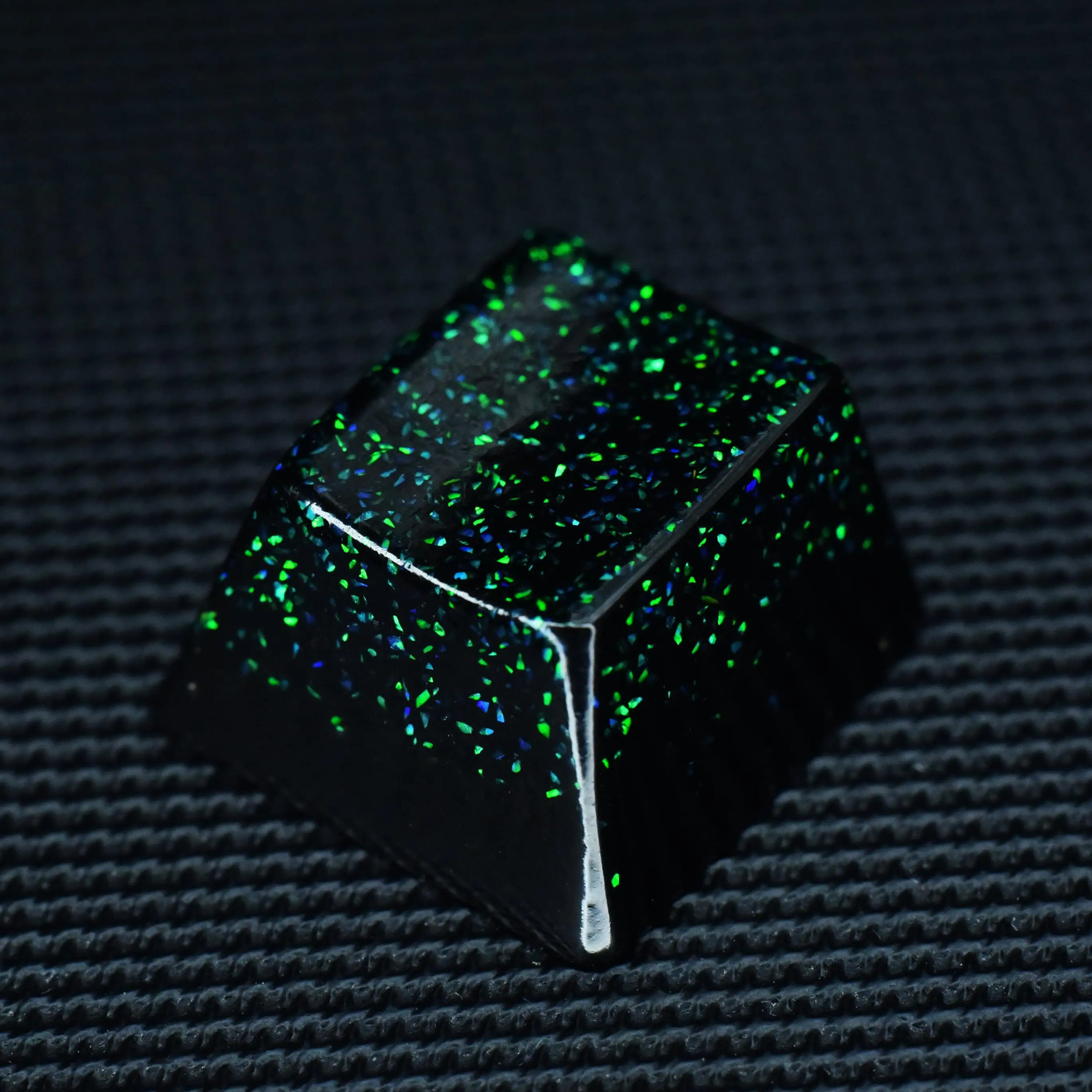 

Lacquered ceramic keycaps Opal + keycap series personalized mechanical keyboard