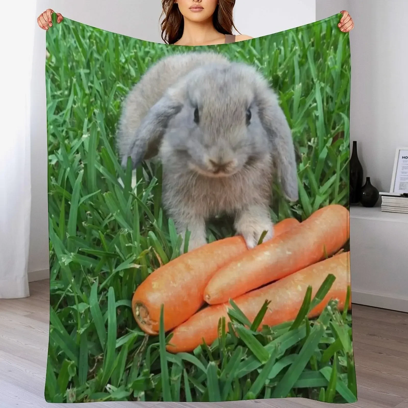 

New Smiling Bunny Throw Blanket Plush halloween Single Tourist Blankets