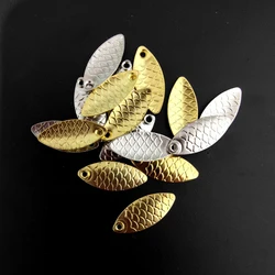 20pcs Golden Silver Fishing Spoon Lure Blades Smooth Artificial Bait Wobbler Spinner Sequins Ring Metal Craft DIY Fish Accessory
