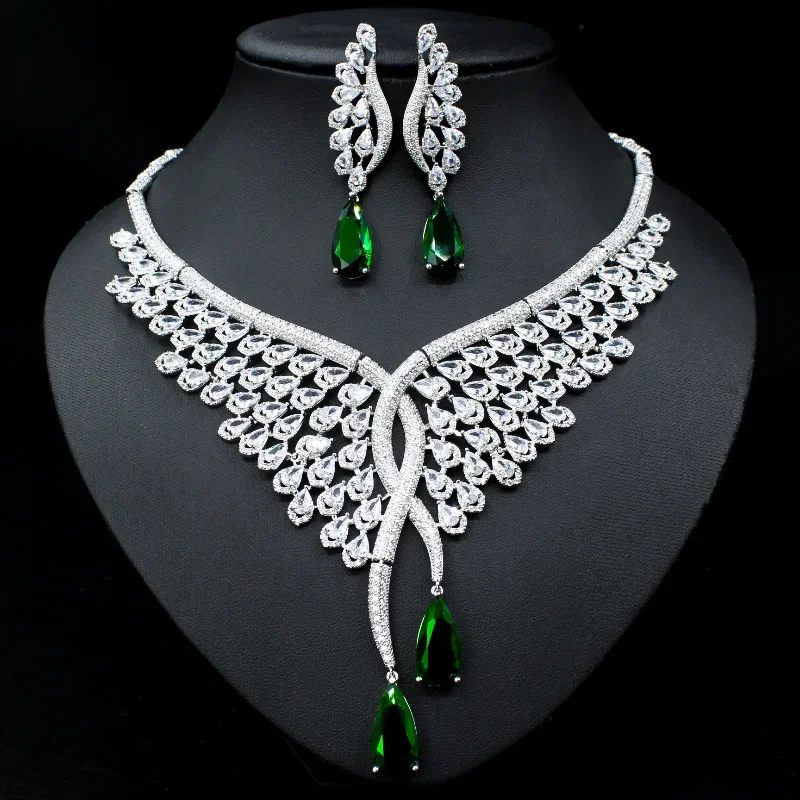 

Valuable Lab Emerald Diamond Jewelry set 14K White Gold Wedding Rings Earrings Necklace For Women Bridal Engagement Jewelry