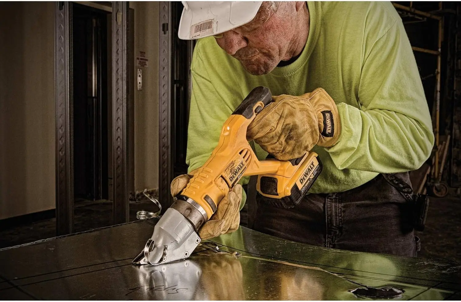 DEWALT 20V MAX Metal Shear/Cutter, Cordless, 360 Degree Pivoting Head, Cuts 14GA Material, Bare Tool Only (DCS494B)