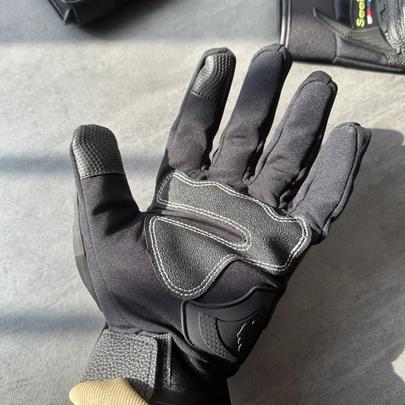 Cycling gloves full finger men's motorcycle locomotive protection non-slip and non-drop touchscreen gloves outdoor sports