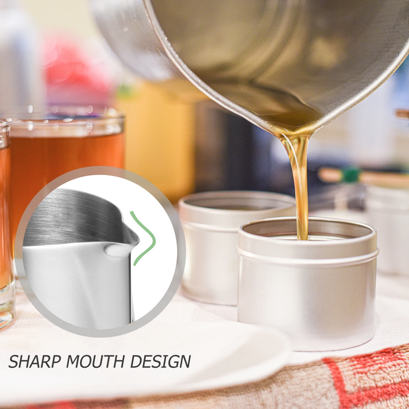 

1 set Stainless Steel Scaled Latte Cup 900ml Capacity Melting Wax Pitcher Spoon Practical Humanized Design