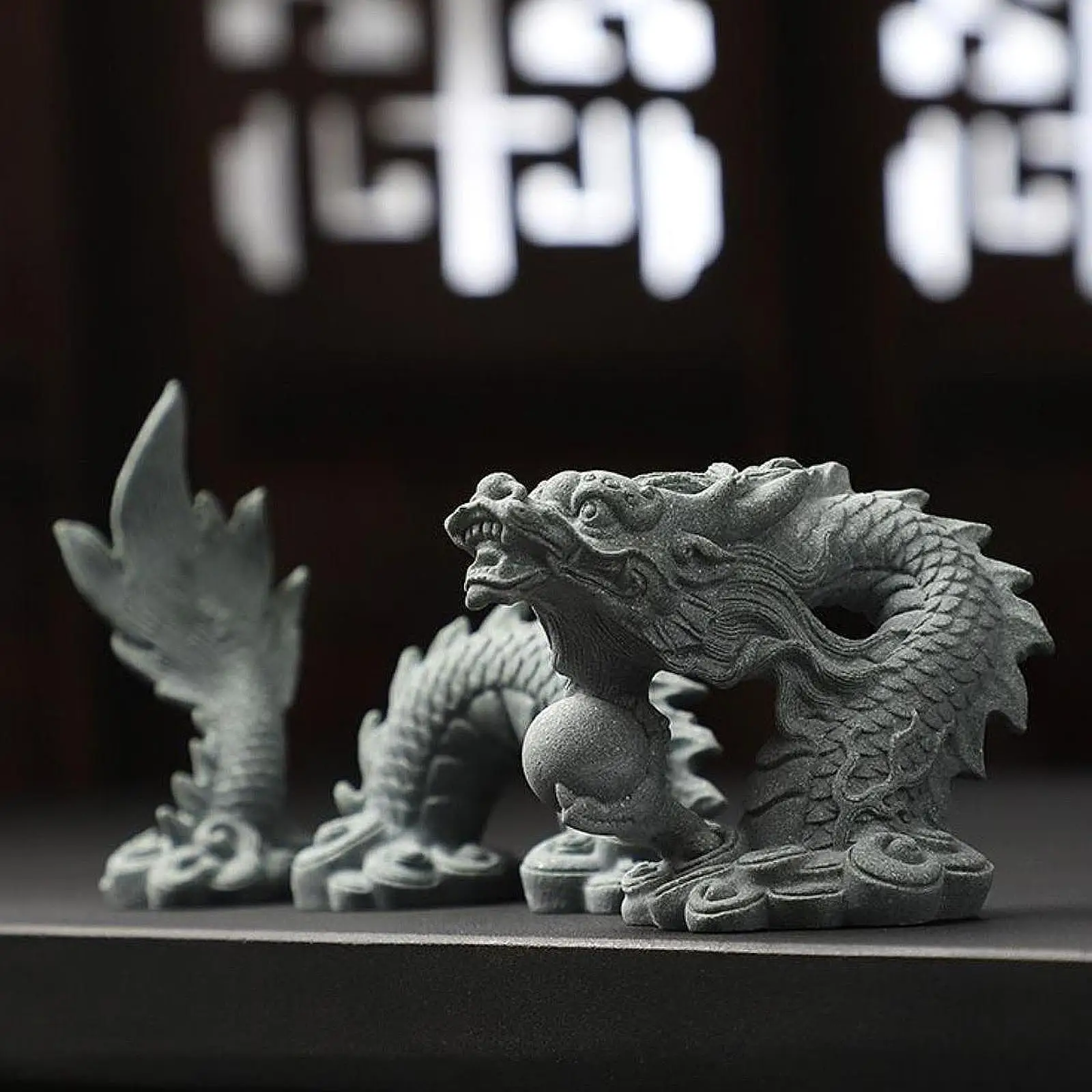 Dragon Statue Set Fish Tank Decoration Craft Ornament Sculpture for Yard Bookshelf Table Centerpieces Living Room Indoor Outdoor
