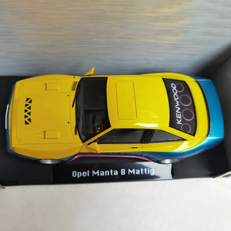 MCG 1/18 Maßstab OPEL MANTA B MATTIG Legierung Simulation Auto Modell Statische Sammlung Dekoriert Urlaub Geschenke Spielzeug Souvenir Geschenk