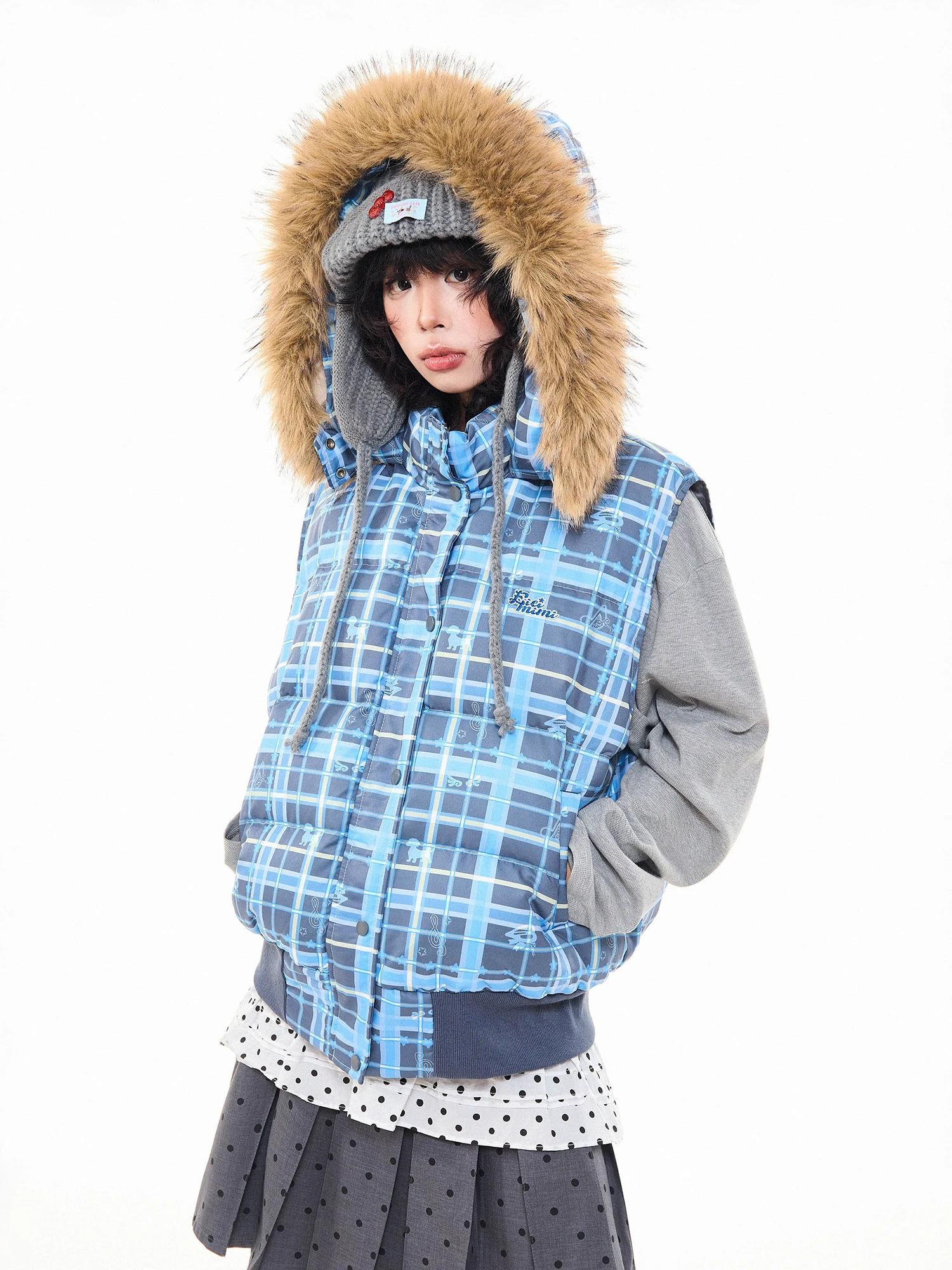 

Warm Casual Loose Women's Quilted Vest MKGO American Retro Plaid Fur Collar Hooded Jaet Thi Polyester Fiber Winter Outerwear