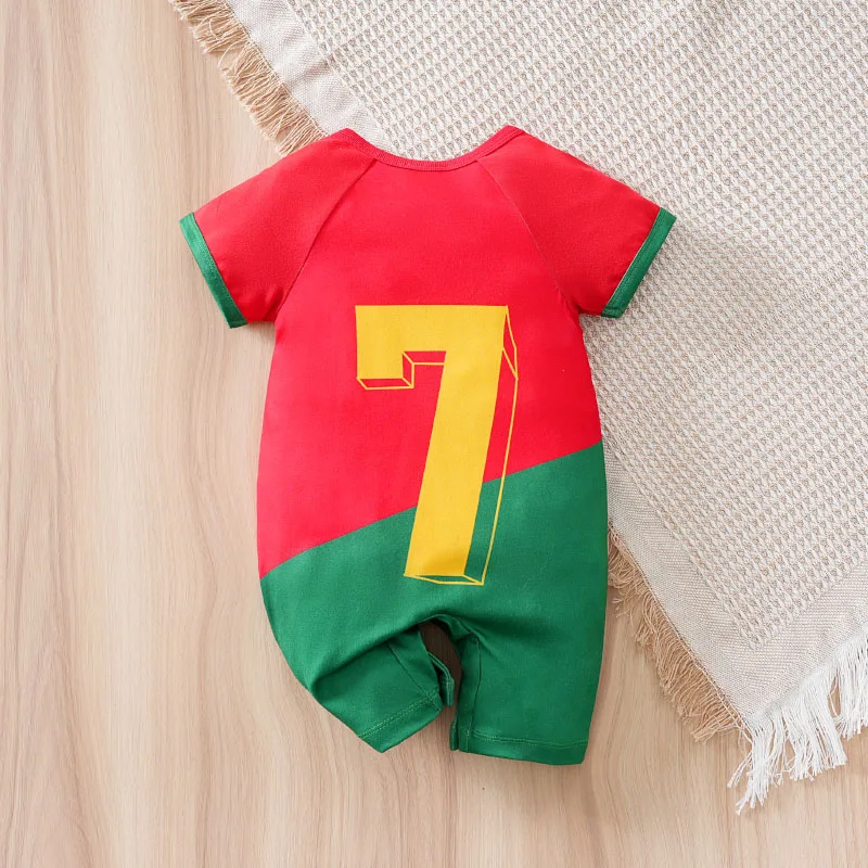 Ropa para Bebé Recién Nacido, Conjunto de Fútbol Número 7 en Rojo y Verde, Traje de Verano de Manga Corta para Bebés de 0, 3, 6, 9 y 12 Meses