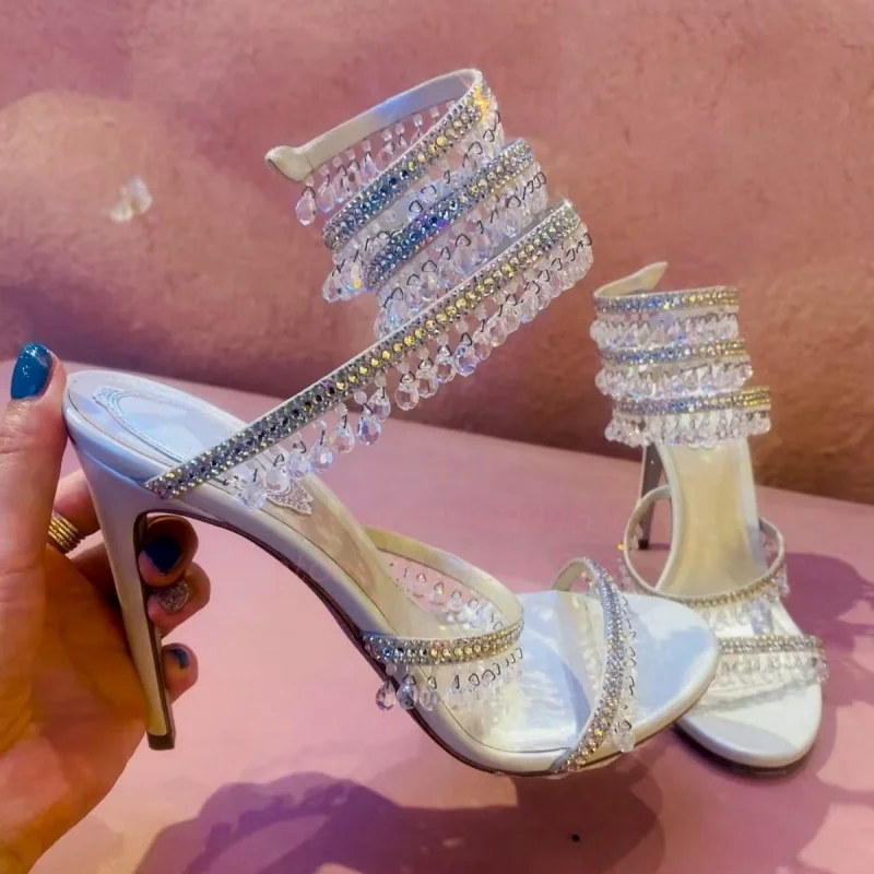 

Crystal String Bead Tassels Thin Heels Women Snake Shaped Strappy Open Toe Sandals Lady Sexy Elegant Party Wedding Dress Shoes