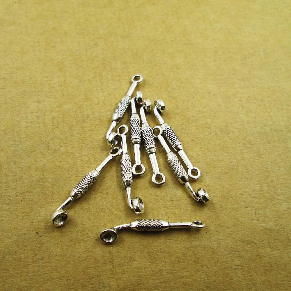 50pcs/lot 4*27mm mini 3D tobacco pipeCharms  DIY Charms Pendants DIY necklace/ bracelets  charms antique silver tone