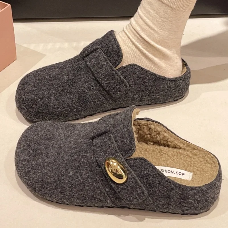 

2025 Winter New Fur Integrated Design Women's Shoes Daily Home Plush Warm Mules Shallow Mouth Slip-on Cotton Slippers Selling