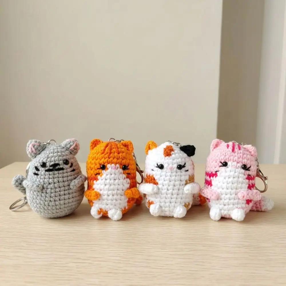 Handmade Crochet Kitten Keyring Handwoven Mini Hand Cat Keychain DIY Crafts Multi-color Yarn Kitty Bag Charm Backpack Decor