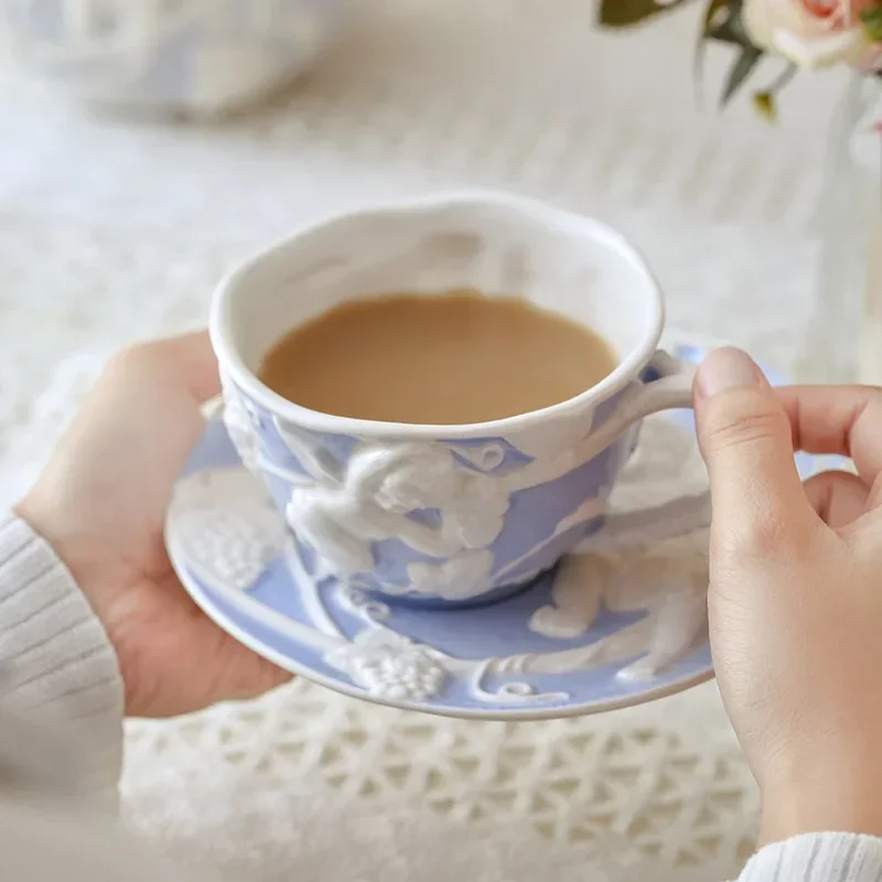 English Angle Coffee Cup Saucer Teapot Set Vintage Luxury European Palace Style Design Home Afternoon Tea Maker Kettle Gift