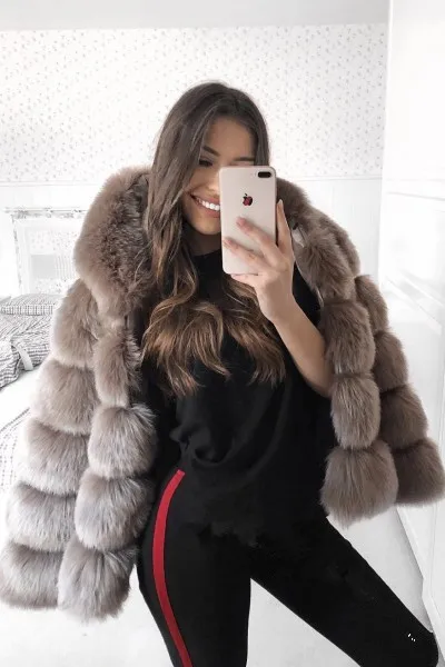 2024 New Style Real Fur Coat 100% Natural Fur Jacket Female Winter Warm Leather Fox Fur Coat High Quality Fur Vest