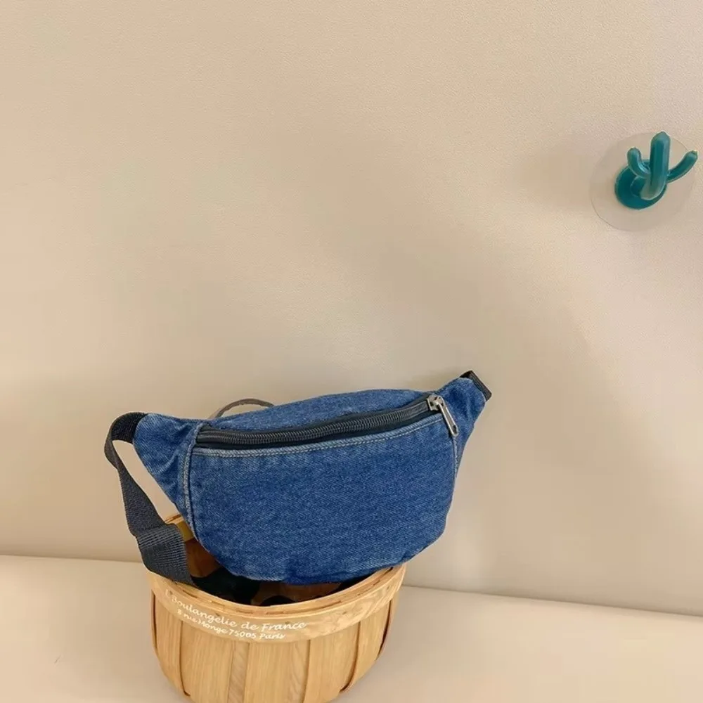 Zipped Closure Denim Waist Bag Crossbody Style Sling Design Fashion Waist Bag Denim Material Casual Style Kids Waist Pack