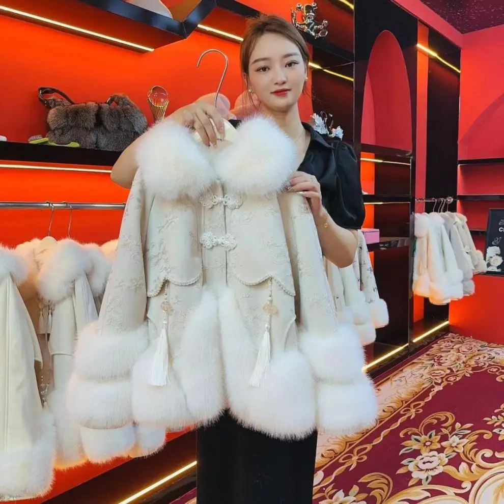 Pelz-Spleiß-Top, 2025, neue Luxus-Damen-Daunenjacke aus weißem Fell, kurzer Parka-Mantel mit Fuchspelzkragen, Lederbesatz, Puffer-Outwear