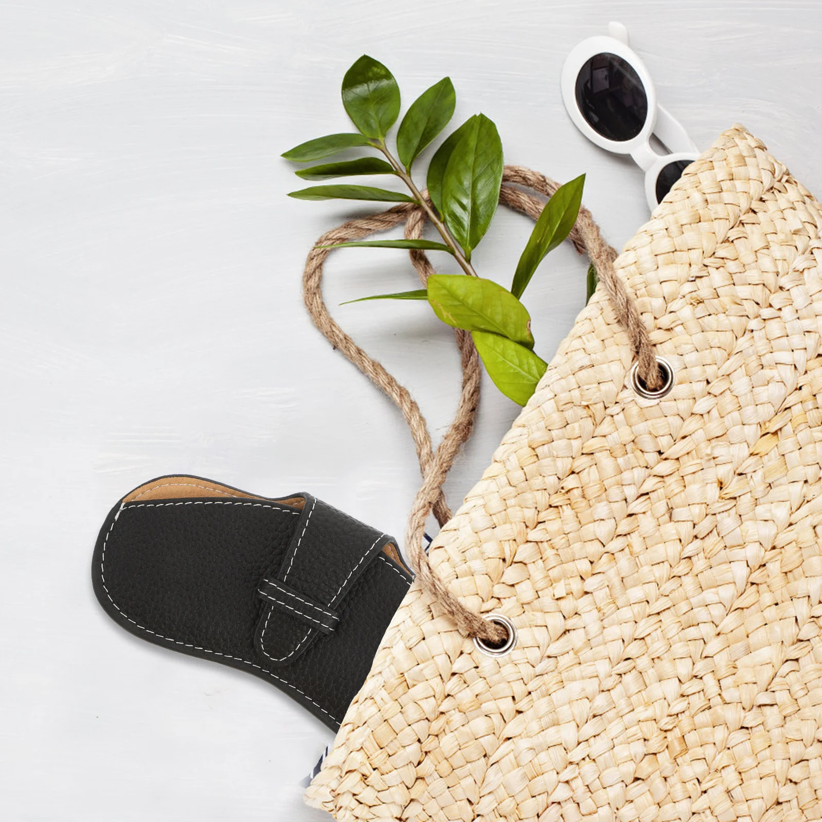 

1Pcs Glasses Protection Box Durable Simple Stylish Eyeglass Case Portable Storage Bag Spectacle Holder Scratch Resistant