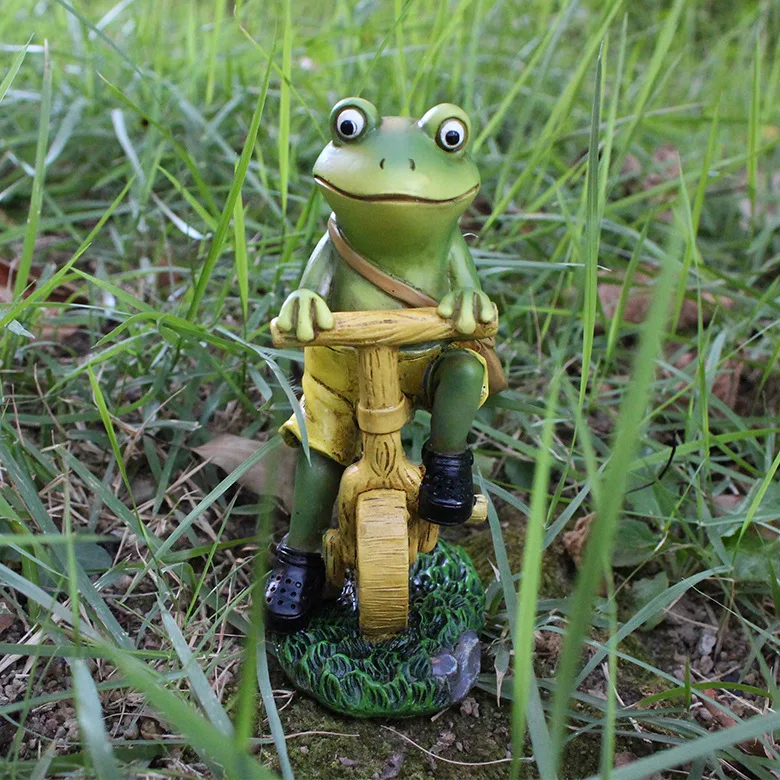 

Resin Frog Courier Bicycle - Vintage Garden Sculpture for Patio