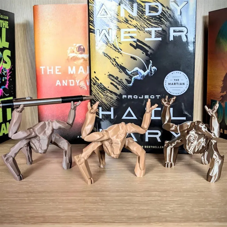 

New in Project Hail Mary Rocky Figure Model Abstract Toy Desktop Pen Holder Peripherals Toys Ornament Collection Toys Gifts