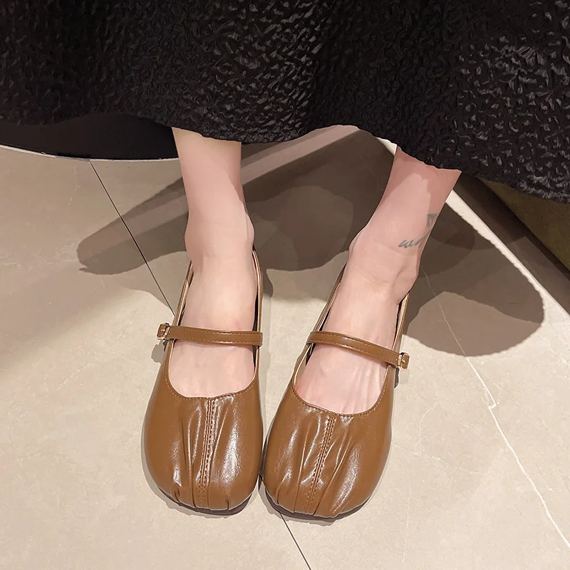 

Women's Soft Sole Wrinkled Flat Shoes2025New Summer Mary Jane French Style Evening Breeze One-Strap Loafers