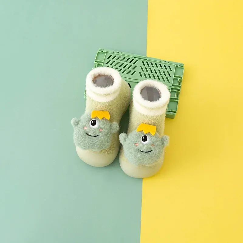 Boneca dos desenhos animados Soft Sole Shoes para crianças, Confortável e Respirável, Sapatos de chão espessado para bebê, Outono e inverno