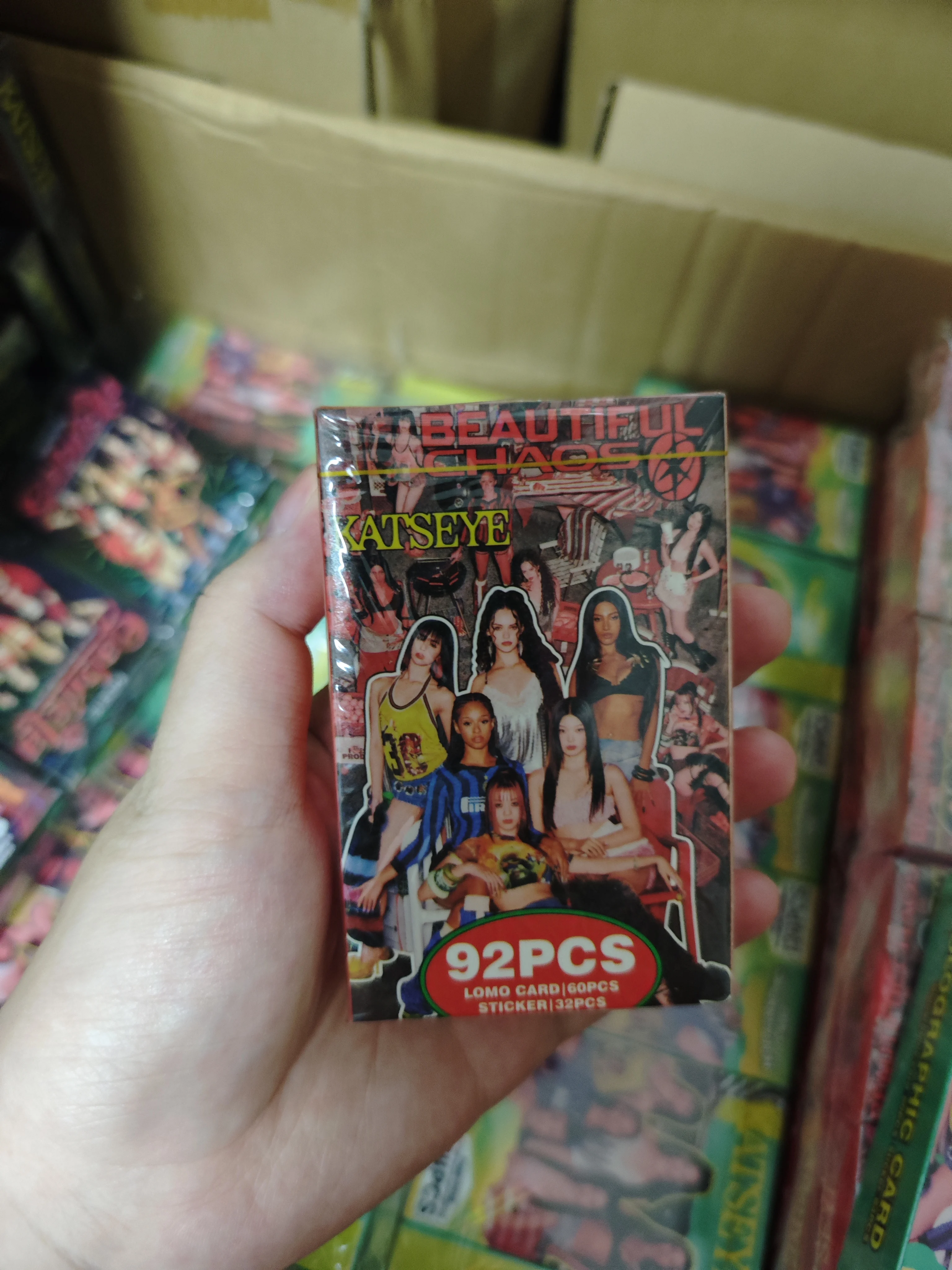 92Pcs  Lomo Cards and Stickers, HD Art Photo Cards Set, Aesthetic Collectible Cards, Ideal Gift for Fans